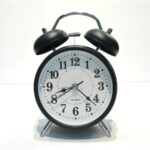 METAL MASA SAATİ SDN-8806B