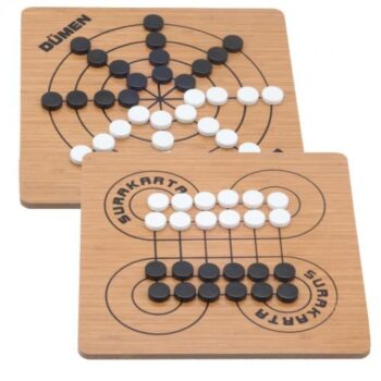 SURAKARTA DAMA OYUNU